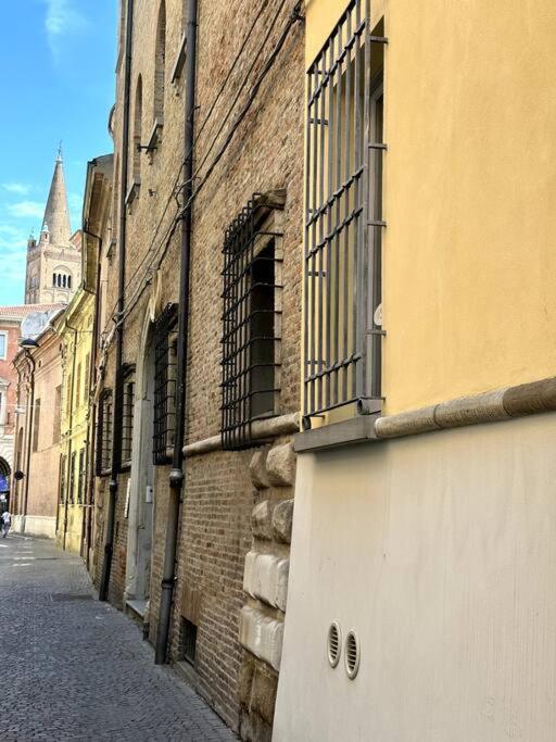 Casa Petrucci 2 Centro Storico Appartement Forlì Buitenkant foto